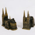 Model Katedry Kolońskiej Metal Antyczny Brąz Niemcy Figurka Budynku Katedry Kolońskiej Światowej Sławy Zabytek Architektury Dekoracja