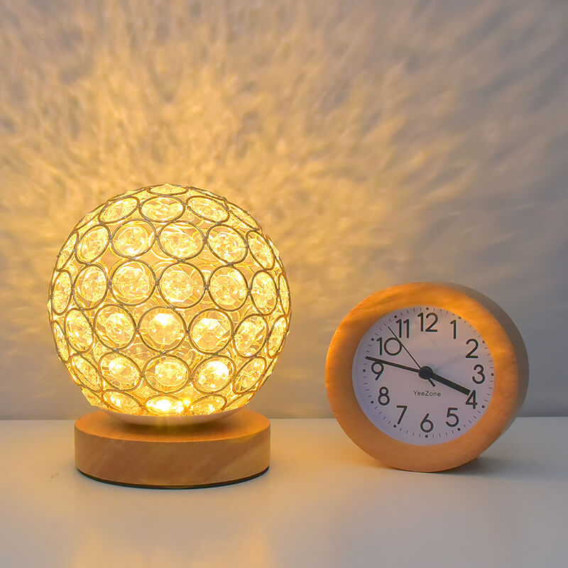 Nowoczesna minimalistyczna okrągła lampa biurkowa LED z możliwością ładowania przez USB