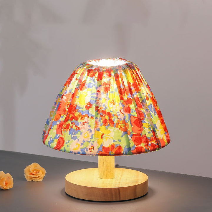 Nowoczesna Minimalistyczna Kreatywna Żelazna Lampa Stołowa w Kształcie Kwiatu 1-Lampowa
