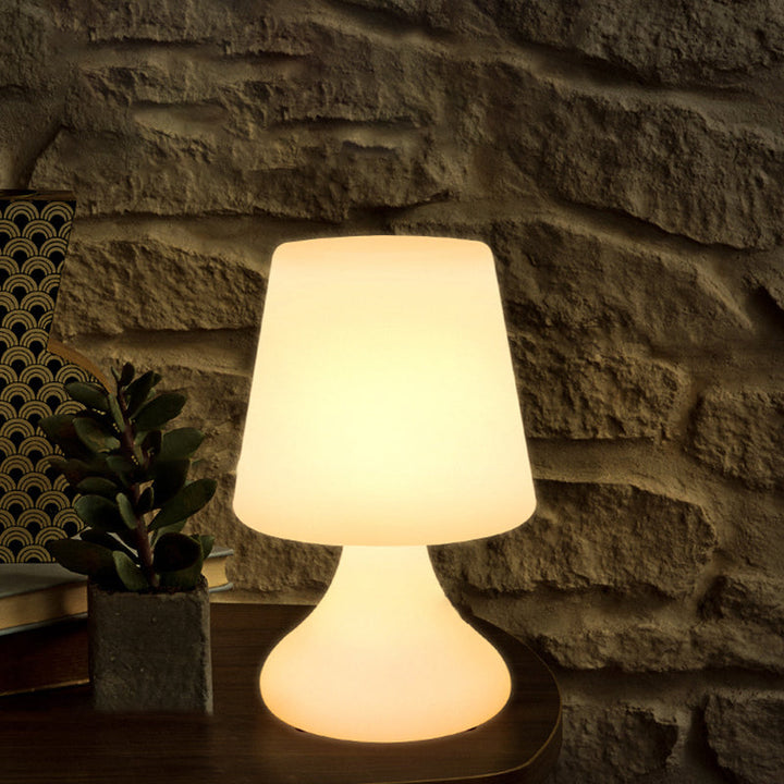 Nowoczesna minimalistyczna lampa stołowa LED w kształcie kubka PE z USB, nocna lampka do użytku na zewnątrz |