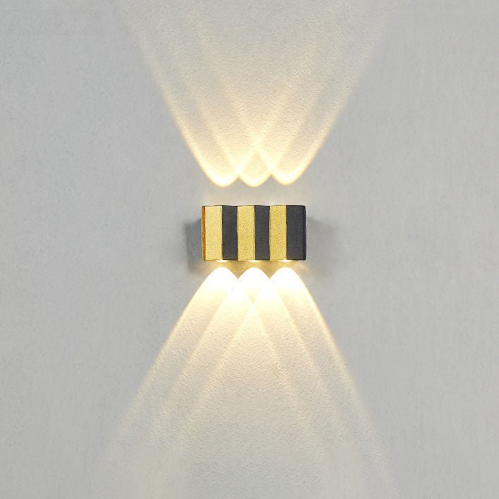 Nowoczesna Luksusowa Złota Aluminiowa Zewnętrzna Wodoodporna Lampa LED na Ścianę na Taras