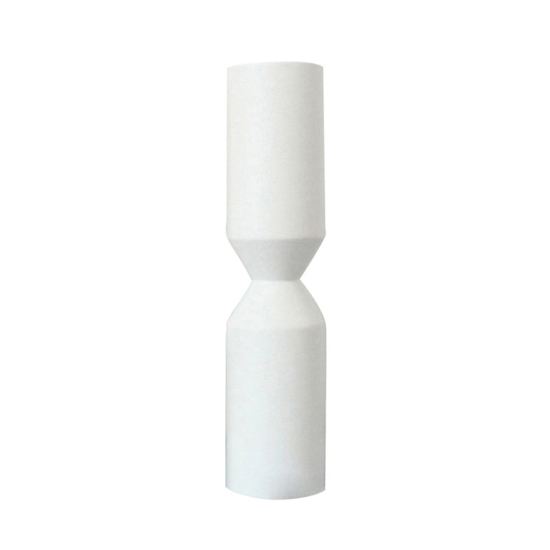 Denni Minimalistyczny Świecznik