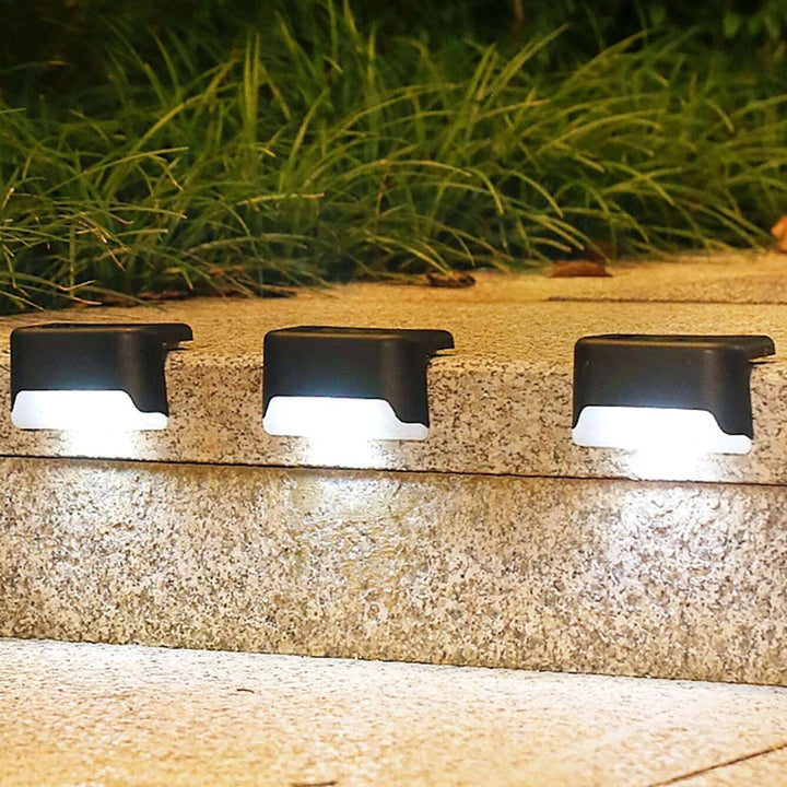 Wodoodporne Solarne Lampy Schodowe na Zewnątrz (4 sztuki)