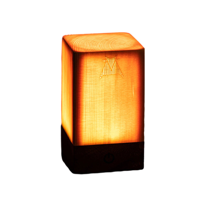 LumiWood – Lampa stołowa LED z baterią i dotykowym sterowaniem