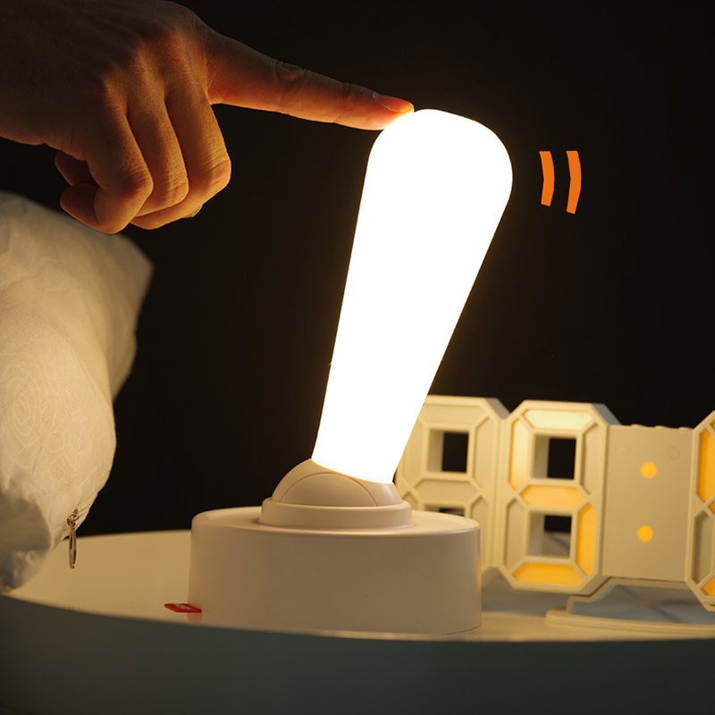 Inteligentna Lampa Nocna z Kontrolą Joysticka