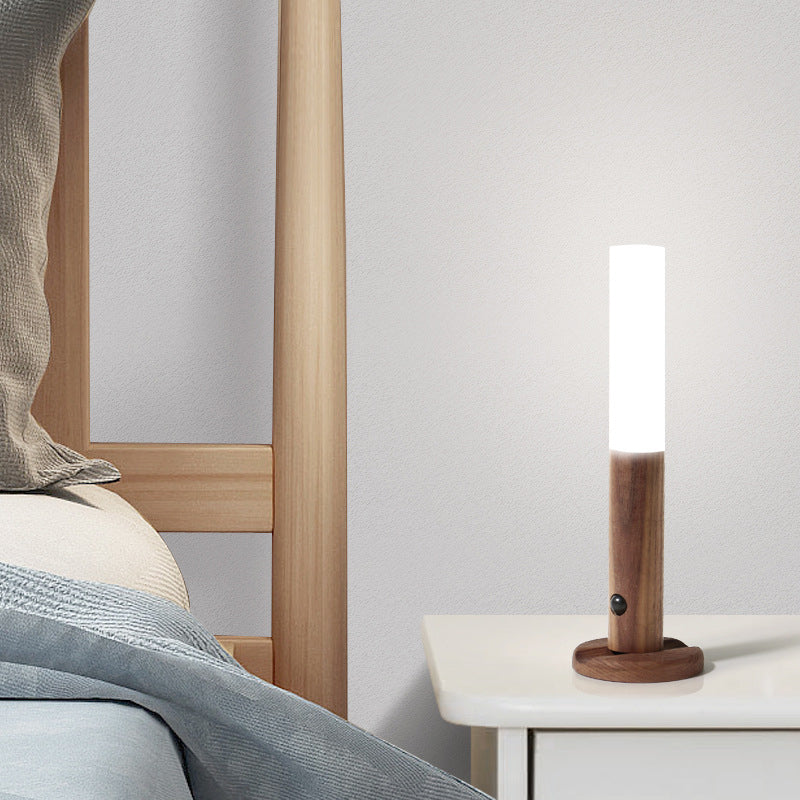 Nocna Lampa z Czujnikami |