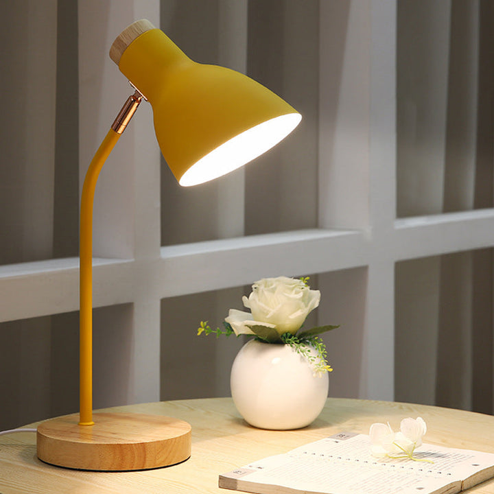 Lampa stołowa w kształcie latarki Macaron Metal 1-wattowa lampa nocna do pokoju dziecięcego