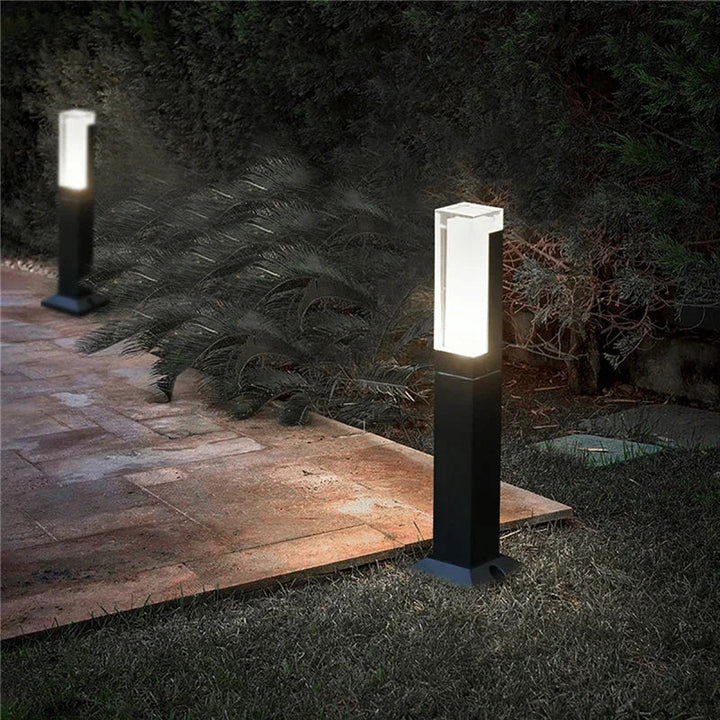 Elegancka Lampa Solarno-Postowa