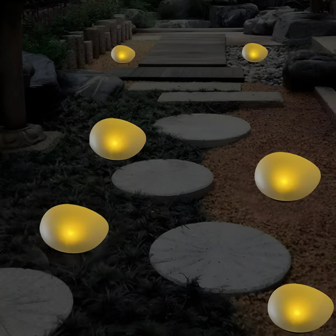 GlowGems – Ozdobne Lampy Ogrodowe Ładowane Słońcem