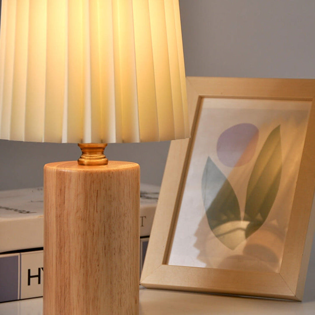 Vintage Koreańska Pleciona Kolumna Lampa Stołowa z Solidnym Drewnianym Stojakiem 1-Świetlna