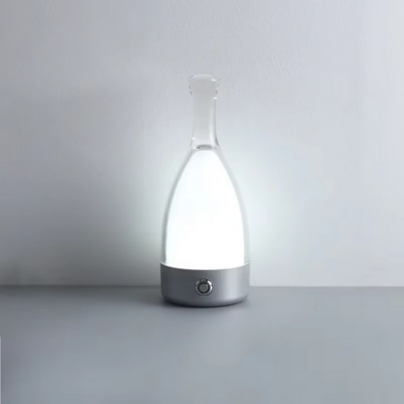 Lampa biurkowa w kształcie butelki wina z głośnikiem Bluetooth – Ładowalne nowoczesne nocne światło