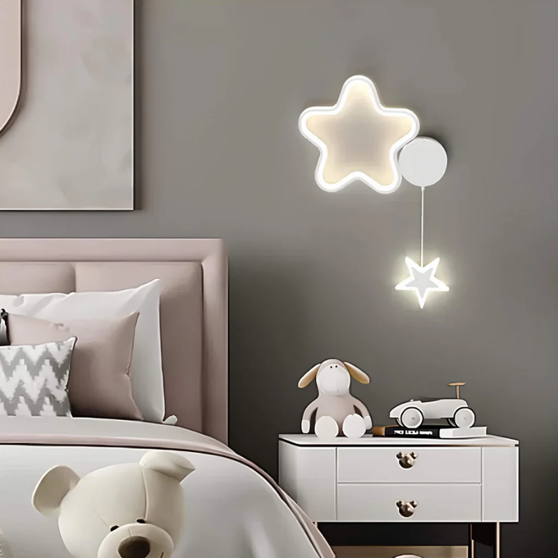 DreamLight | Magiczna Lampa Ścienna z Chmurami, Gwiazdami i Księżycem