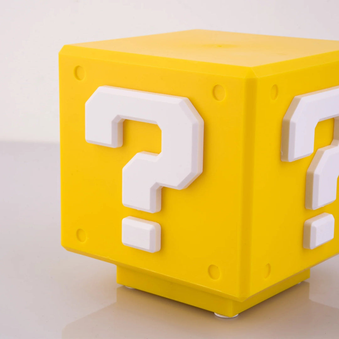 Lampa Nocna Power-Up Block - Dekoracja inspirowana grą Super Mario