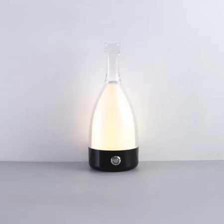Lampa biurkowa w kształcie butelki wina z głośnikiem Bluetooth – Ładowalne nowoczesne nocne światło