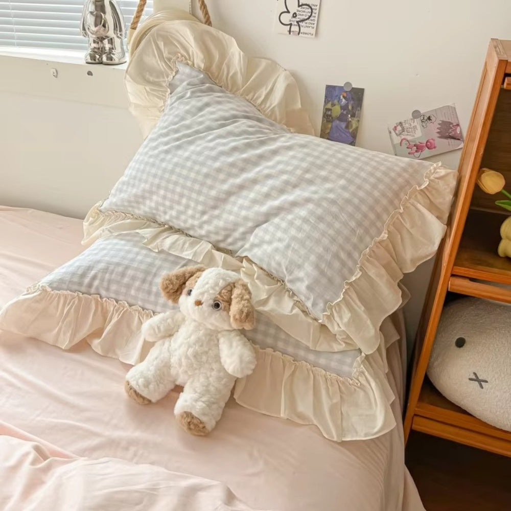 Zestaw pościeli w kratkę Gingham z falbanami