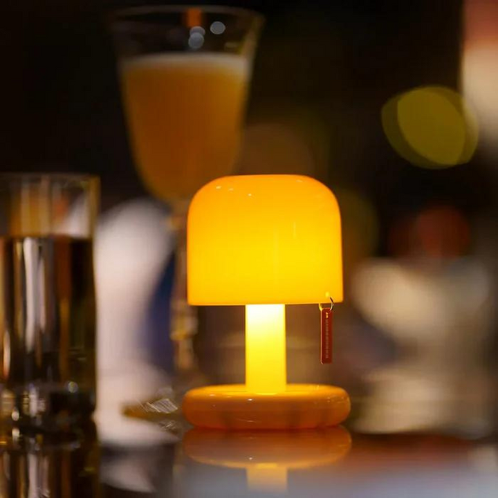 Kompaktowa Lampa Słoneczna USB – Spokojne Oświetlenie Ambientowe Dla Każdego Pomieszczenia