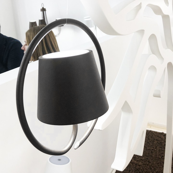 Emptyoo - Stylowa Lampa Wisząca do Nowoczesnego Wnętrza