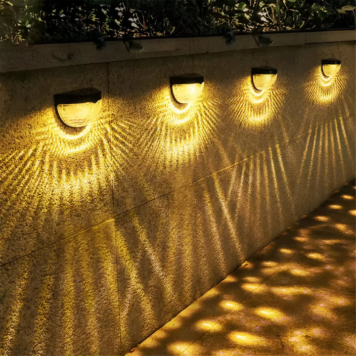 LumiWall – Słoneczna Lampa Ogrodowa na Ścianę