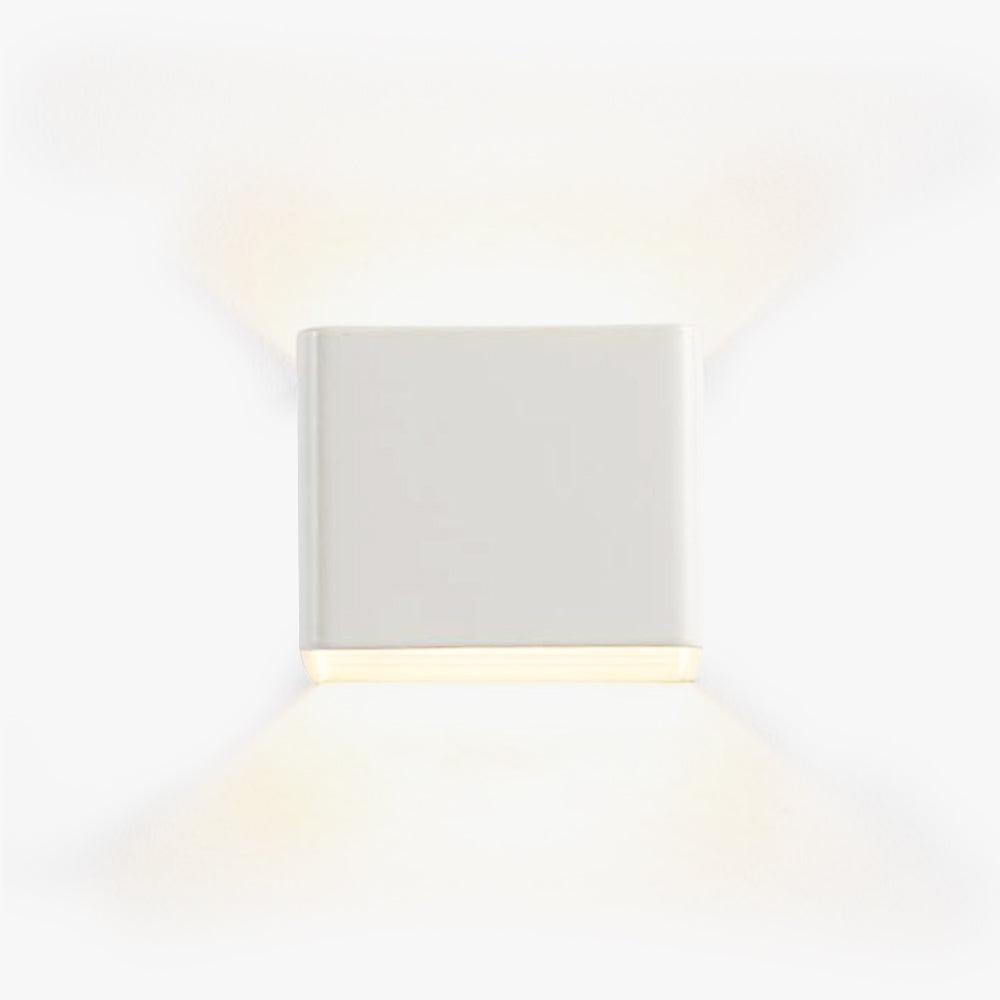 OrrSquare – Nowoczesna kwadratowa lampa ścienna do stylowego oświetlenia