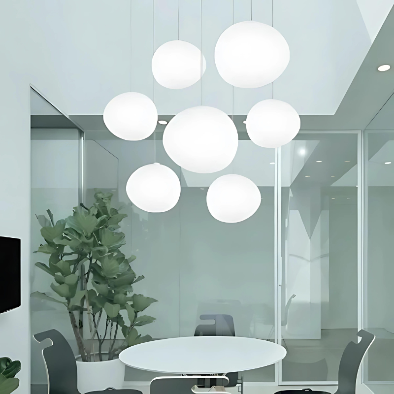 Elegancka Lampa Wisząca z Szklanymi Kamieniami