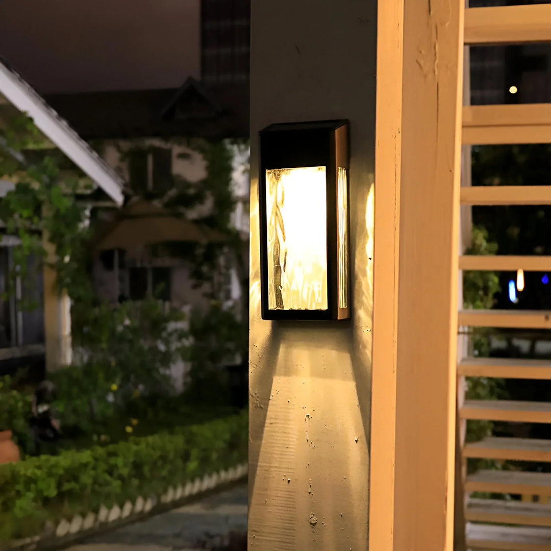 SolarGlow – Zewnętrzna Wodoodporna Lampa Solarno-Wanna