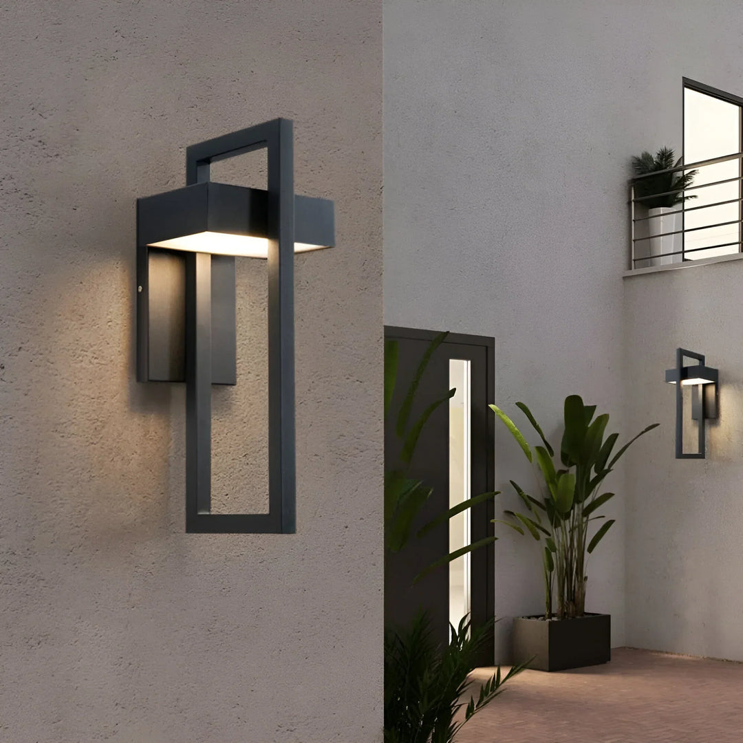 GlowCraft – Wodoodporna Lampa Ścienna na Zewnątrz