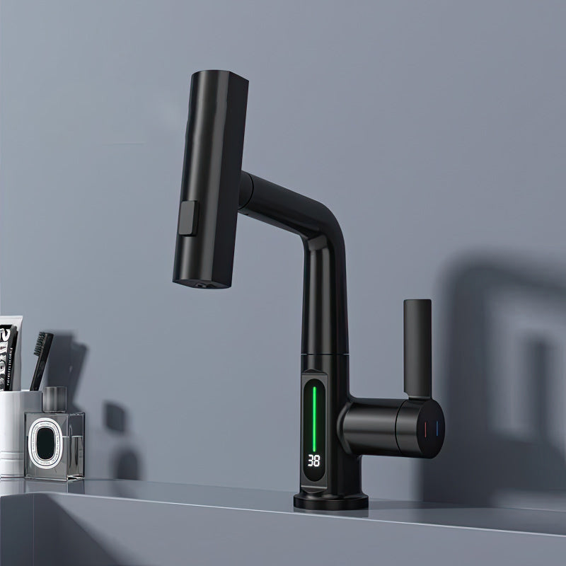 SmartFaucet Pro: Inteligentny kran z wyświetlaczem cyfrowym