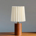 Vintage Koreańska Pleciona Kolumna Lampa Stołowa z Solidnym Drewnianym Stojakiem 1-Świetlna