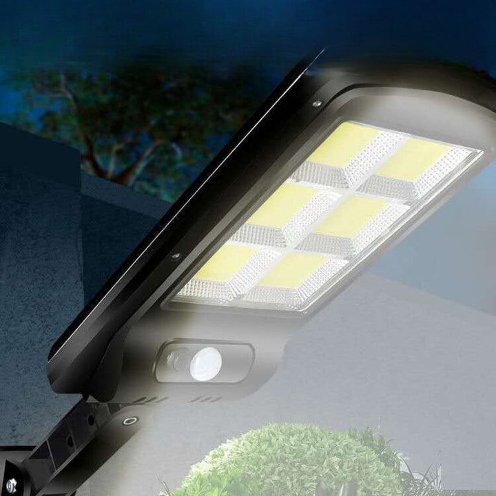 Lampa Uliczna Solarna z 4000 Lumenów (Wyprzedaż)