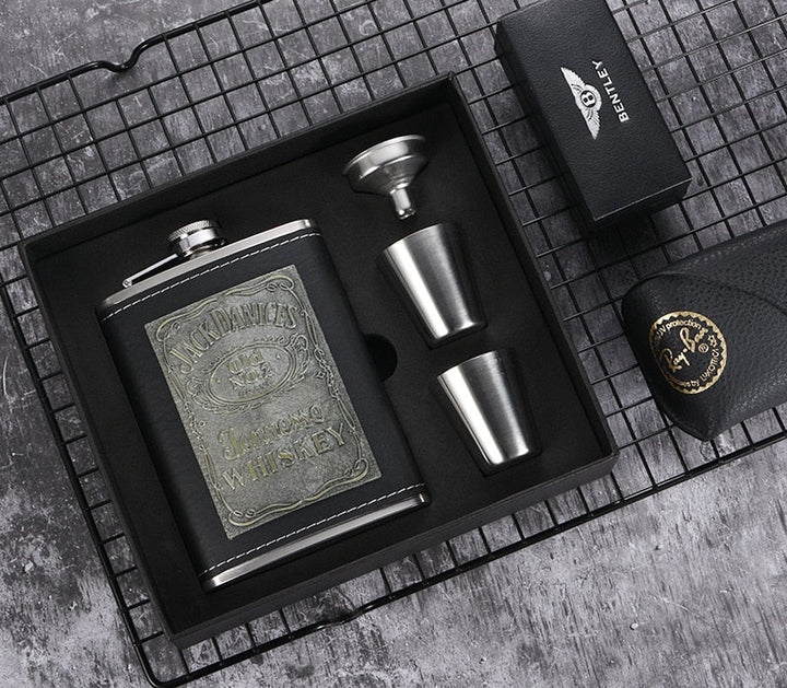 Butelka Whisky 8oz ze stali nierdzewnej z lejkiem do alkoholu, elegancka piersiówka, opakowanie z haftowanego złotego jedwabiu, zestaw prezentowy w pudełku