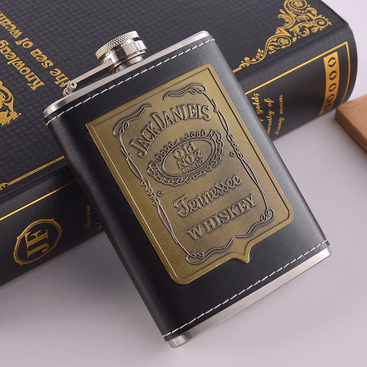 Butelka Whisky 8oz ze stali nierdzewnej z lejkiem do alkoholu, elegancka piersiówka, opakowanie z haftowanego złotego jedwabiu, zestaw prezentowy w pudełku