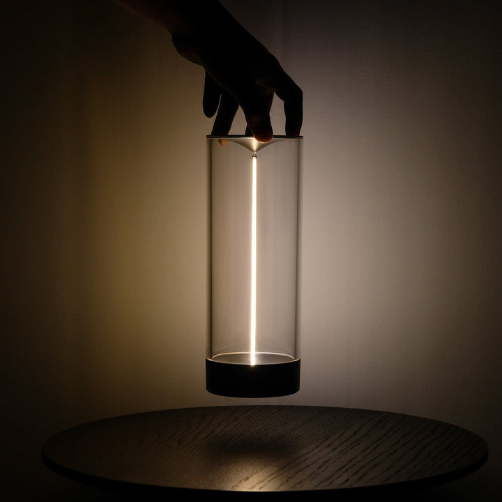 GlowBright | Przenośna lampa LED z bezprzewodowym designem