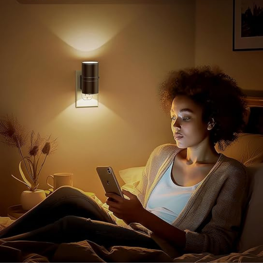 Gniazdko nocnej lampki z detekcją jasności i regulacją jasności