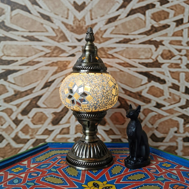 Tradycyjna lampa stołowa Tiffany Oval Glass Iron 1-światło do salonu