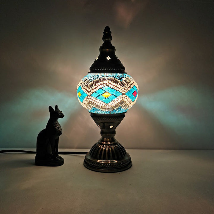 Tradycyjna lampa stołowa Tiffany Oval Glass Iron 1-światło do salonu