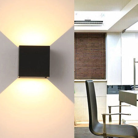 Nowoczesna Minimalistyczna Wodoodporna Lampa Ścienna LED w Kształcie Sześcianu z Aluminium i Szkła do Sypialni