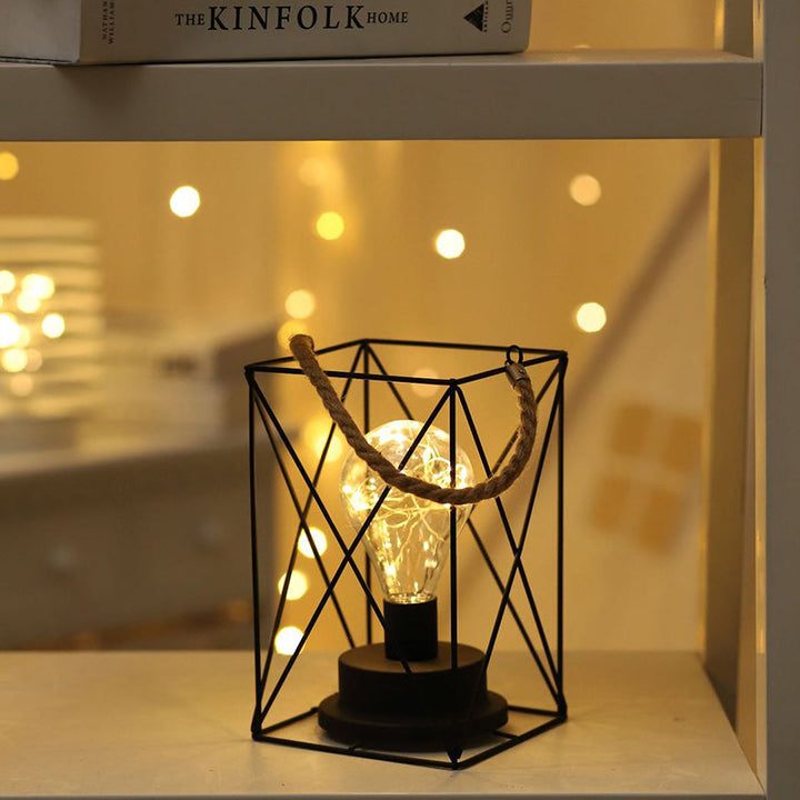 Nowoczesna minimalistyczna lampa stołowa LED w pionowe paski, kwadratowa, okrągła, żelazna do salonu