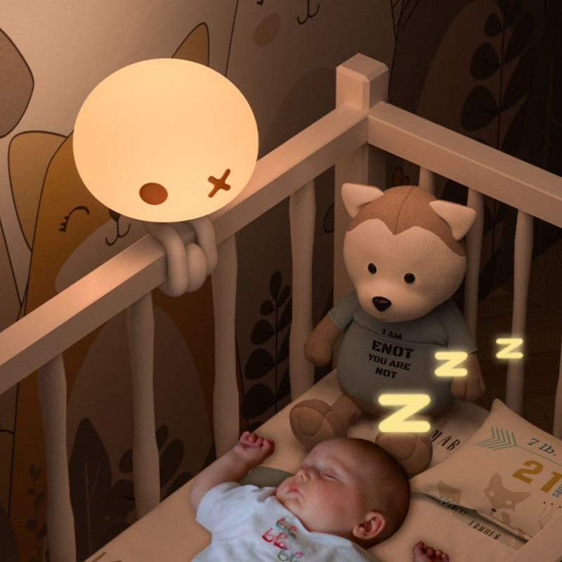 Lampka nocna z silikonowym towarzyszem do sypialni z funkcją clap-on