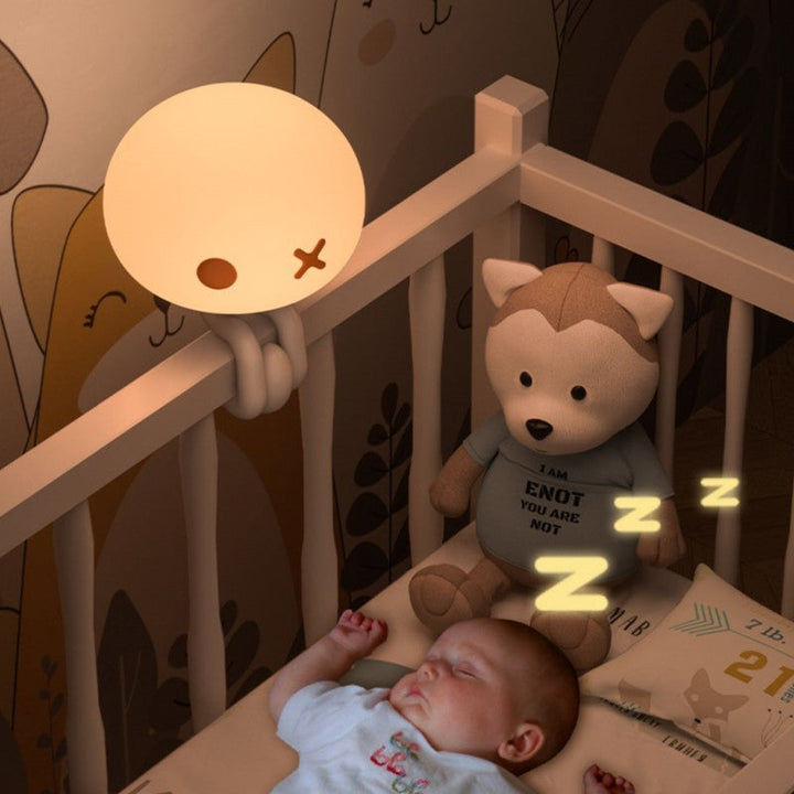 Lampka nocna z silikonowym towarzyszem do sypialni z funkcją clap-on
