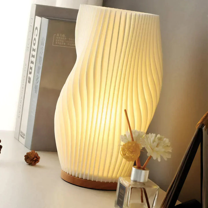 Lampa Stołowa z Eleganckim Wzorem Fali z Zasilaniem USB | WaveGlow