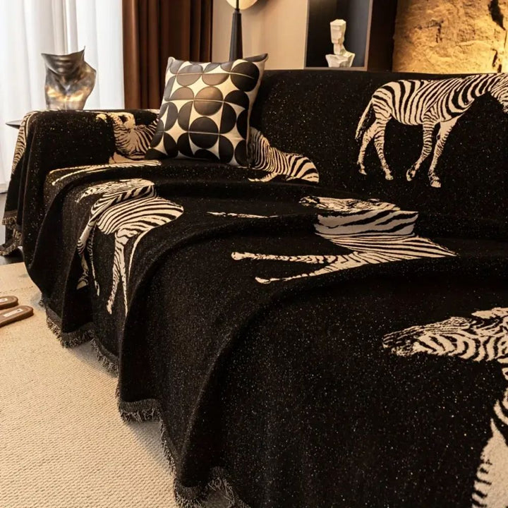 Czarna Pokrywa na Sofę w Zebra