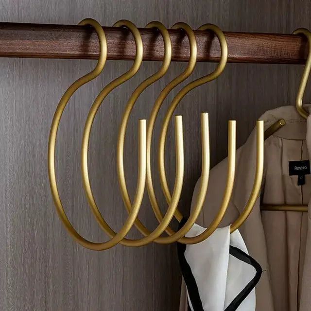 Wieszak w kształcie S - Elegancki i oszczędzający miejsce metalowy wieszak do szafy (Zestaw 5 sztuk)