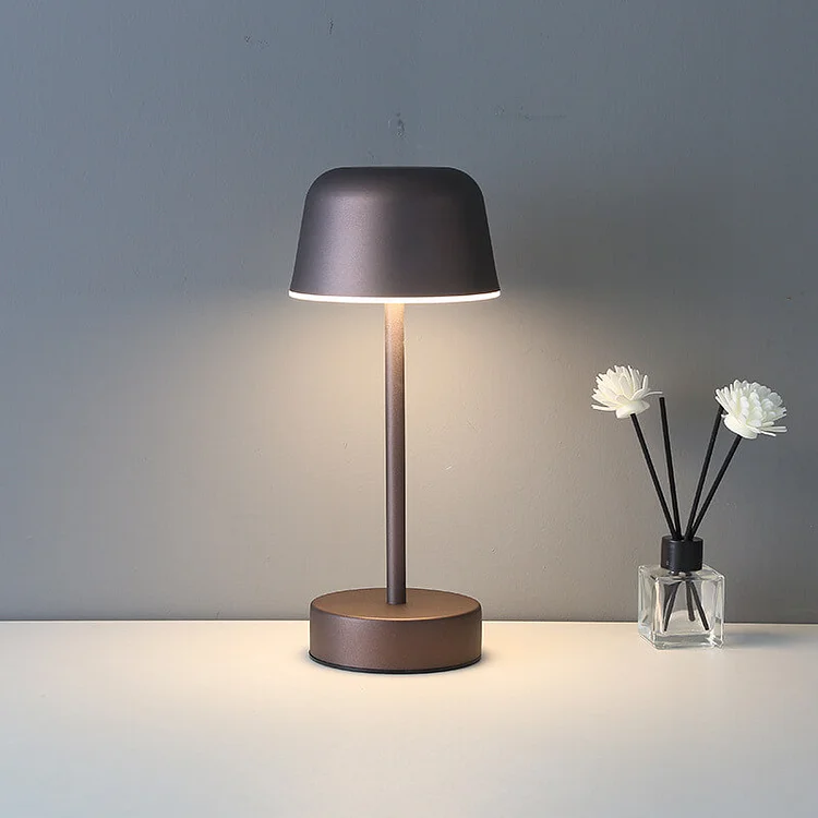 PRISMA PULSE FLARE – Dynamiczna lampa stołowa LED