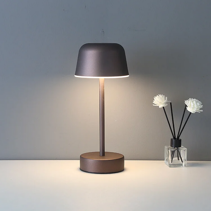 PRISMA PULSE FLARE – Dynamiczna lampa stołowa LED