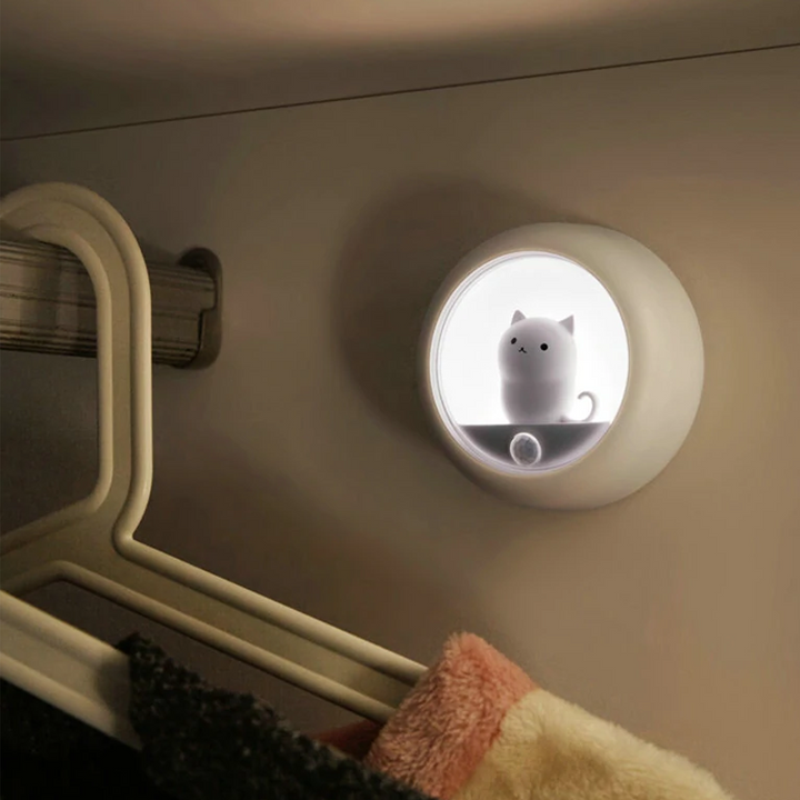 Urocza Lampa Nocna w Kształcie Kota