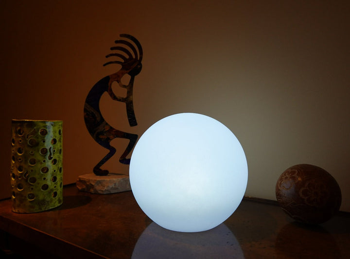 Lampa Stołowa LED Moon Battery do Użytku Wewnętrznego i Zewnętrznego