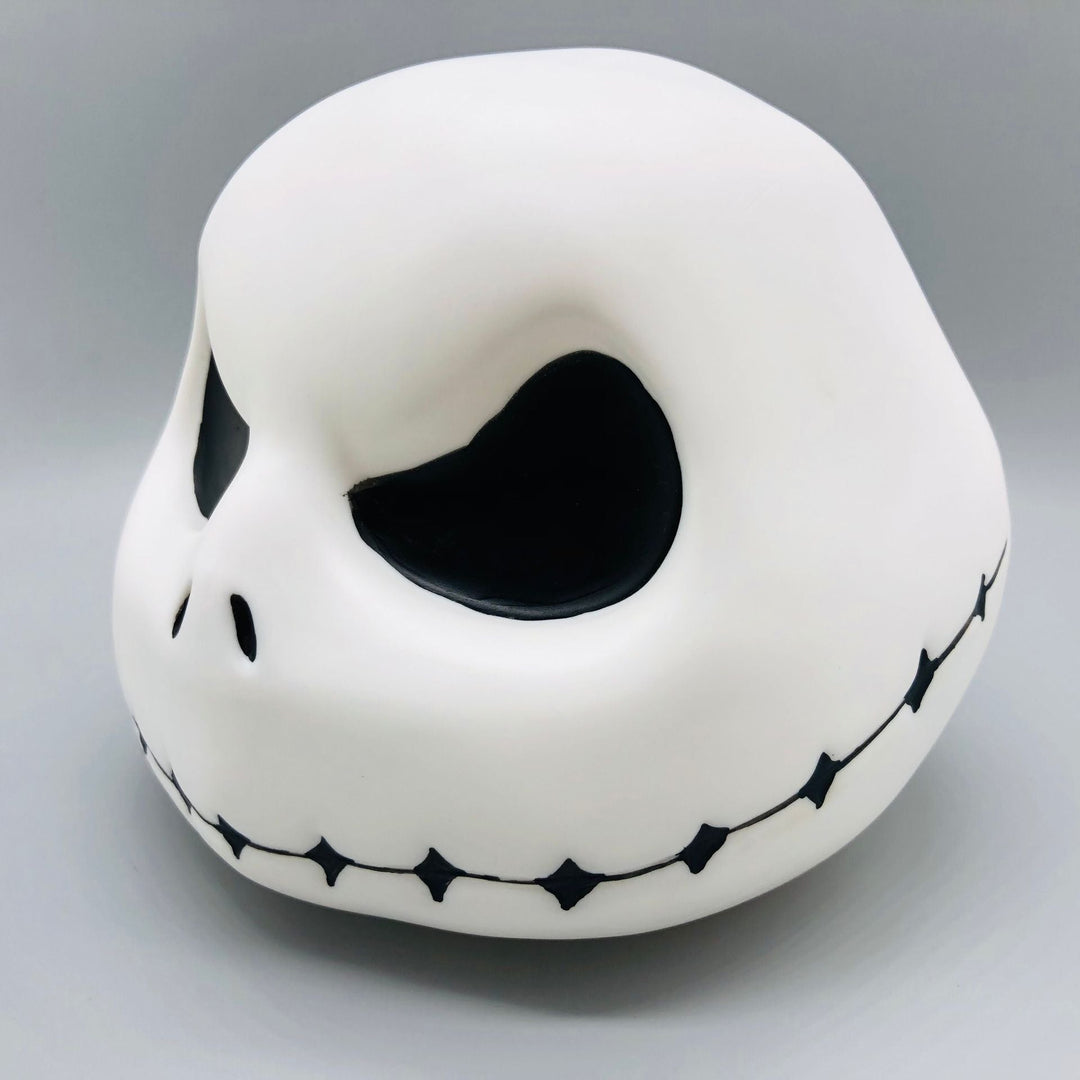Halloween Jack Skellington Lampa Nocna – kolorowa figura anime z Dekoracji Świątecznej "Miasteczko Halloween"