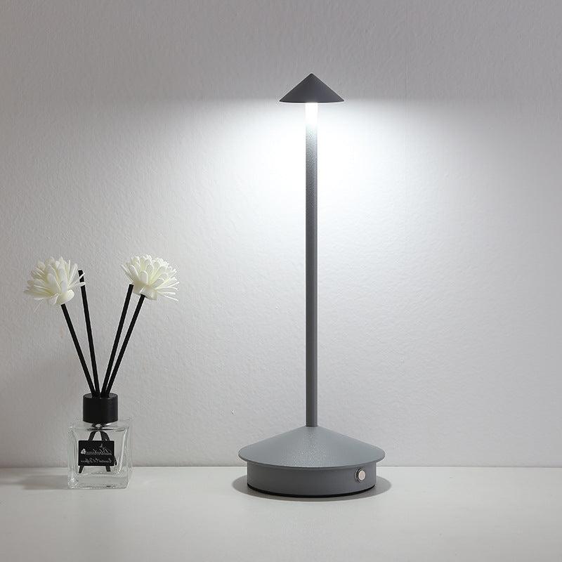 Przenośna lampa stołowa - Bezprzewodowa lampa inspirowana przyciemniającą Pina Pro
