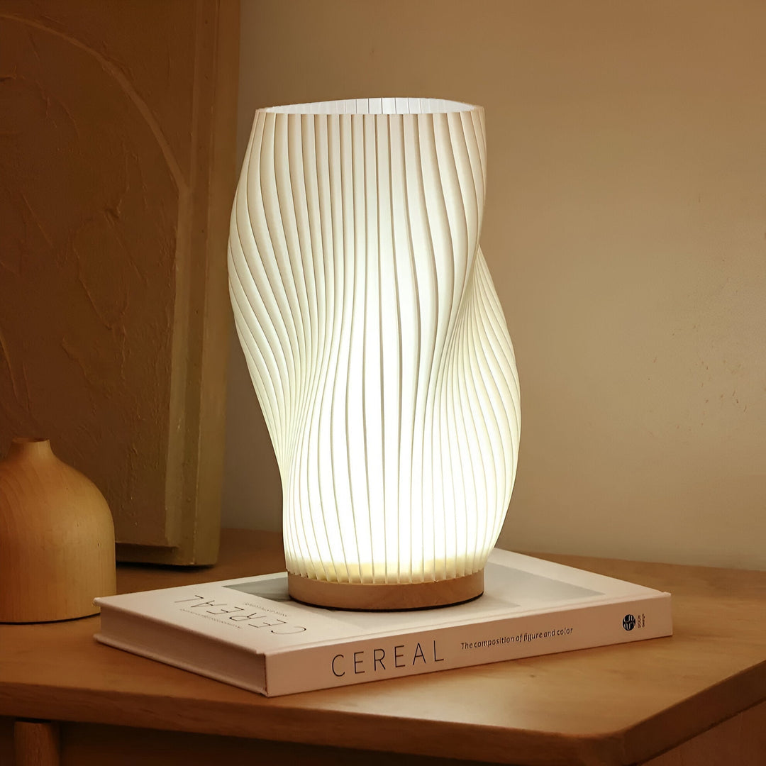 DreamWave - Nowoczesna lampa 3D w kolorze kremowym z elegancką metalową podstawą