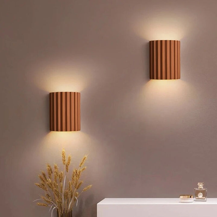 Nowoczesna Lampa Ścienna z Żywicy